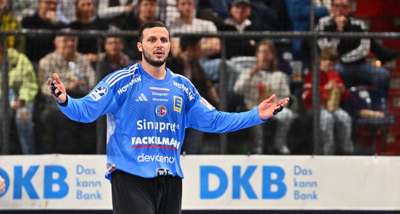 21 02 20265 Handball 1 Bundesliga DAIKIN HBL Season 2025 2026 22 Matchday HC Erlangen Metropolregion Nürnberg HCE SG Flensburg Handewitt xwoxzix Khalifa Ghedbane 96, HC Erlangen HCE gestures gesture