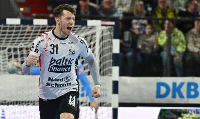 21 02 20265 Handball 1 Bundesliga DAIKIN HBL Season 2025 2026 22 Matchday HC Erlangen Metropolregion Nuremberg HCE SG Flensburg Handewitt xwoxzix Emil Manfeldt Jakobsen 31, SG Flensburg Handewitt clenches fists fists goal celebration jubilation joy