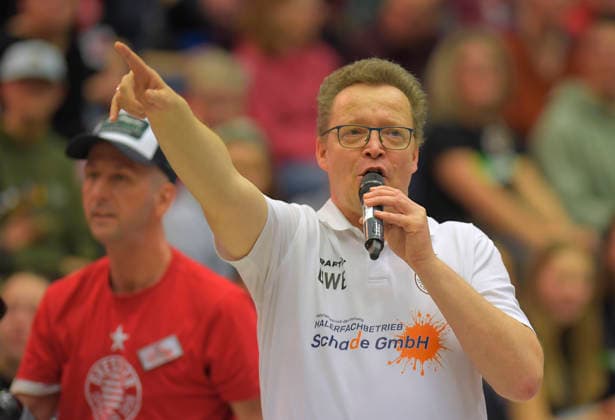 22 02 2026, Dresdens stadium announcer Uwe Petter, Volleyball, Bundesliga, Dresdner SC Skurios Volleys Borken, c Dresden