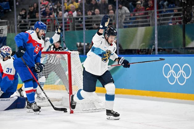 MILAN, ITALY - FEBRUARY 21: Sebastian Aho of Finland R) celebrates his goal during the Ice hockey, Eishockey Men™s Bronze Medal Game match between Slovakia and Finland on day fifteen of the Milano Cortina 2026 Winter Olympic Games, Olympische Spiele, Olympia, OS at Milano Santagiulia Ice Hockey Arena on February 21, 2026 in Milan, Italy. Milan Milano Santagiulia Ice Hockey Arena Italy *** MILAN, ITALY FEBRUARY 21 Sebastian Aho of Finland R celebrates his goal during the Ice Hockey Men™s Bronze Medal Game match between Slovakia and Finland on day fifteen of the Milano Cortina 2026 Winter Olympic games at Milano Santagiulia Ice Hockey Arena on February 21, 2026 in Milan, Italy Milan Milano Santagiulia Ice Hockey Arena Italy Copyright: xJustPictures.ch AndreaxBrancax jp-en-EuSpIm-AB-AAB_747921022026