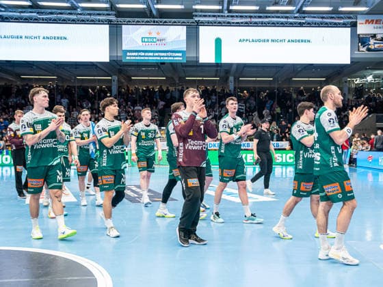 The Frisch Auf Goeppingen team would like to thank the fans, Frisch Auf Goeppingen vs THW Kiel, Handball, 1 Bundesliga, Men, Season 2025 2026, 21 02 2026, Frisch Auf Goeppingen vs THW Kiel, Handball, 1 Bundesliga, Men, Season 2025 2026, 21 02 2026 Goeppingen Copyright: xEibner-Pressefoto MichaelxSchmidx EP_MST