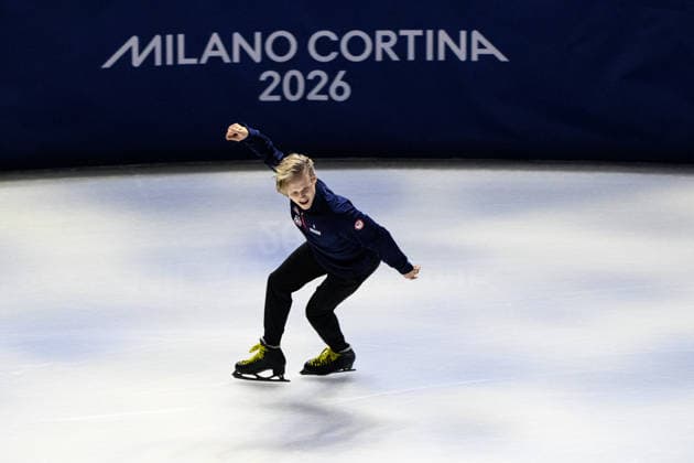 260221 Ilia Malinin of USA perform in the Figure skating, Eiskunstlauf Exhibition Gala during day 15 of the 2026 Winter Olympics on February 21, 2026 in Milan. Photo: Carl Sandin BILDBYRAN kod CS CS0890 konstakning figure skating kunstlop Olympic Games, Olympische Spiele, Olympia, OS olympics winter olympics os ol olympiska spel vinter-os olympiske leker milano cortina 2026 milan cortina 2026 milano cortina 2026 olympic games milano cortina 2026 winter olympic games milano cortina-os milano cortina-ol vinter-ol 15 bbeng *** 260221 Ilia Malinin of USA perform in the figure skating Exhibition Gala during day 15 of the 2026 Winter Olympics on February 21, 2026 in Milan Photo Carl Sandin BILDBYRAN code CS CS0890 konstakning figure skating kunstlop olympic games olympics winter olympics os ol olympiska spel vinter os olympiske leker milano cortina 2026 milan cortina 2026 milano cortina 2026 olympic games milano cortina 2026 winter olympic games milano cortina os milano cortina ol vinter ol 15 bbeng  Copyright: CARLxSANDIN BB260221CS054
