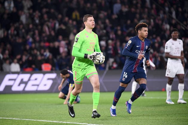 Paris Saint-Germain v FC Metz - Ligue 1 McDonald s 2025 2026 01 Jonathan FISCHER (fcm) during the Ligue 1 McDonald s match between Paris and Metz at Parc des Princes on February 21, 2026 in Paris, France. Paris France  Copyright: xFEPx 776348296