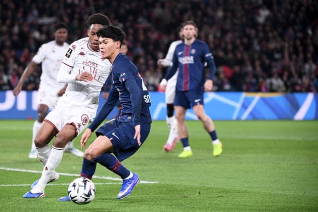 Paris Saint-Germain v FC Metz - Ligue 1 McDonald s 2025 2026 27 Pedro Dro FERNANDEZ (psg) during the Ligue 1 McDonald s match between Paris and Metz at Parc des Princes on February 21, 2026 in Paris, France. Paris France  Copyright: xFEPx 776348296
