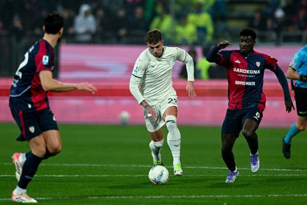 SS Lazio s Daniel Maldini in action during the Serie A soccer match between Cagliari Calcio and SS Lazio at the Unipol Domus in Cagliari, Sardinia - Saturday 21st February 2026. - Soccer  Copyright: x Â®xGianlucaxZuddas LaPressex