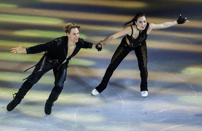 ITALY, MILAN - FEBRUARY 21, 2026: Ice dancers Allison Reed and Saulius Ambrulevicius of Lithuania perform during the Figure skating, Eiskunstlauf exhibition gala at the 2026 Winter Olympic Games, Olympische Spiele, Olympia, OS at Milano Ice Skating Arena 2026 Winter Olympics: Figure Skating  - ZUMAt113 20260221_zaa_t113_827 Copyright: xPeterxKovalevx
