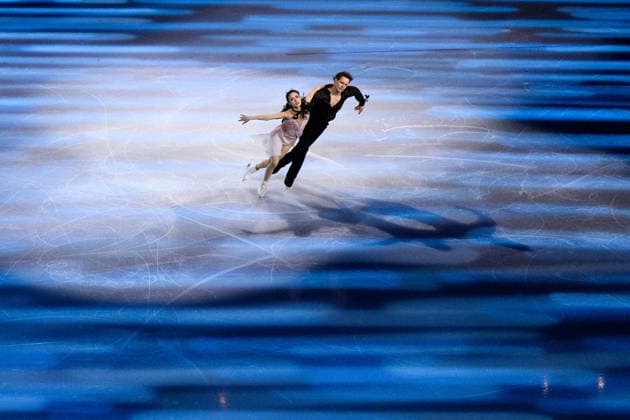 260221 Madison Chock and Evan Bates of USA perform in the Figure skating, Eiskunstlauf Exhibition Gala during day 15 of the 2026 Winter Olympics on February 21, 2026 in Milan. Photo: Carl Sandin BILDBYRAN kod CS CS0890 konstakning figure skating kunstlop Olympic Games, Olympische Spiele, Olympia, OS olympics winter olympics os ol olympiska spel vinter-os olympiske leker milano cortina 2026 milan cortina 2026 milano cortina 2026 olympic games milano cortina 2026 winter olympic games milano cortina-os milano cortina-ol vinter-ol 15 bbeng *** 260221 Madison Chock and Evan Bates of USA perform in the figure skating Exhibition Gala during day 15 of the 2026 Winter Olympics on February 21, 2026 in Milan Photo Carl Sandin BILDBYRAN kod CS CS0890 konstakning figure skating kunstlop olympic games olympics winter olympics os ol olympiska spel vinter os olympiske leker milano cortina 2026 milan cortina 2026 milano cortina 2026 olympic games milano cortina 2026 winter olympic games milano cortina os milano cortina ol vinter ol 15 bbeng  Copyright: CARLxSANDIN BB260221CS072