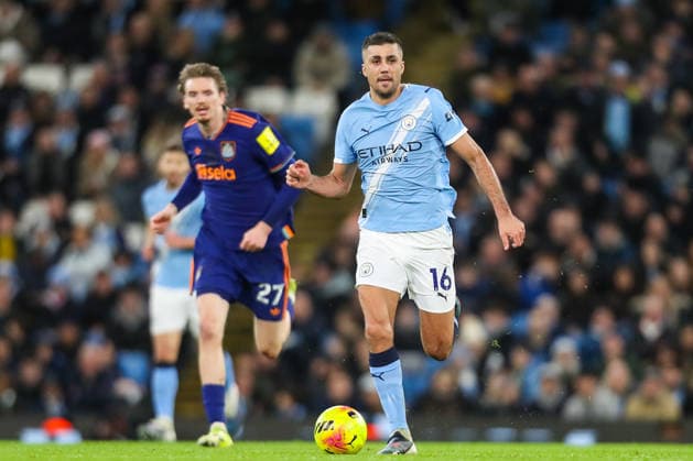 Manchester City v Newcastle United, Premier League Rodri Of Manchester City in action during the Manchester City v Newcastle United Premier League match at the Etihad Stadium, Manchester, England on 21 February 2026 Credit: Lee Keuneke Every Second Media Editorial use only. All images are copyright Every Second Media Limited. No images may be reproduced without prior permission. All rights reserved. Premier League and Football League images are subject to licensing agreements with Football DataCo Limited. see https: www.football-dataco.com Copyright: xIMAGO EveryxSecondxMediax ESM-1811-0031 LeexKeunekex xEveryxSecondxMediax