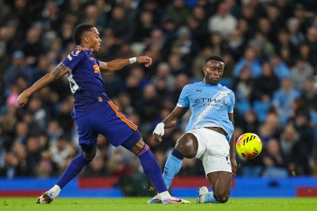 Manchester City v Newcastle United, Premier League Marc GuÃ hi Of Manchester City Slide Tackles Joe Willock Of Newcastle United during the Manchester City v Newcastle United Premier League match at the Etihad Stadium, Manchester, England on 21 February 2026 Credit: Lee Keuneke Every Second Media Editorial use only. All images are copyright Every Second Media Limited. No images may be reproduced without prior permission. All rights reserved. Premier League and Football League images are subject to licensing agreements with Football DataCo Limited. see https: www.football-dataco.com Copyright: xIMAGO EveryxSecondxMediax ESM-1811-0035 LeexKeunekex xEveryxSecondxMediax