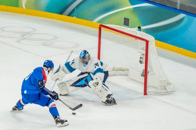February 21, 2026, Milan, Lombardy, Italy: Forward Tomas Tatar 90 Of Team Slovakia makes a goal against Team Finland in the Mens Team Slovakia Vs Team Finland Bronze Medal Game game at the Milano Santagiulia Ice hockey, Eishockey Arena in MILAN, Italy during the 2026 Milano Cortina Winter Olympics. Olympics 2026: Milano Cortina: Ice Hockey Mens: Tomas Tatar  - ZUMAa161 20260221_oly_a161_017 Copyright: xWalterxG.xArcex