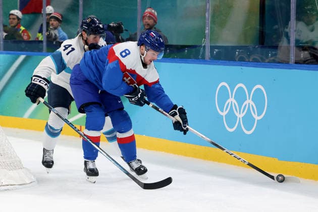 February 21, 2026, Milan, Lombardy, Italy: Oliver Okuliar (8) of Team Slovakia and Miro Heiskanen (41) of Team Finland in the men s Ice hockey, Eishockey bronze medal game during the Milano Cortina 2026 Olympic Winter games, Winterspiele,Spiele, Summer games at Milano Santagiulia Ice Hockey Arena. Olympics 2026: Milano Cortina: Ice Hockey-Men Finals - Bronze Medal Game-SVK V FIN  - ZUMAm117 20260221_oly_m117_020 Copyright: xDavidxMcIntyrex