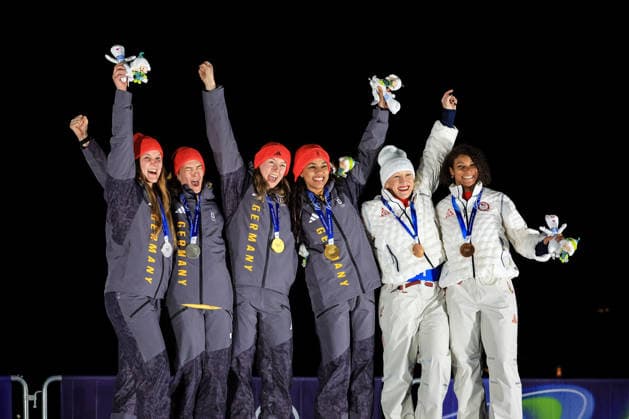 GIOCHI OLIMPICI - Olimpiadi Invernali Milano-Cortina 2026 - Bobsleigh 2-woman The podium with Lisa Buckwitz Neele Schuten (GER) 2nd place, Silver Medal, Laura Nolte Deborah Levi (GER) 1st place, Gold Medal and Kaillie Armbruster Humphries Jasmine Jones (USA) 3rd place, Bronze Medal at the Olympic Winter games, Winterspiele,Spiele, Summer games Milano-Cortina 2026, Bobsleigh 2-woman Heat 4 Final on February 21, 2026 at Cortina Sliding Center in Cortina d Ampezzo, Italy Cortina D Ampezzo Italy  Copyright: xIPAxSport ABACAx