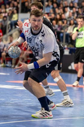 Adin Faljic SG Flensburg Handewitt, 19 HC Erlangen vs SG Flensburg Handewitt, Handball, 1 Handball Bundesliga, Season 2025 2026, 22 Matchday, 21 02 2026 HC Erlangen vs SG Flensburg Handewitt, Handball, 1 Handball Bundesliga, Season 2025 2026, 22 Matchday, 21 02 2026 Nuremberg Copyright: xEibner-Pressefoto ArdanxFuessmanx EP_AFN