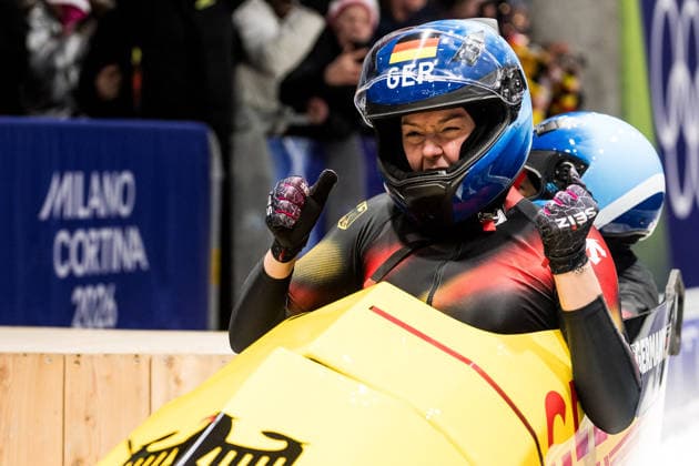 CORTINA, ITALY - FEBRUARY 21: Laura Nolte Deborah Levi (Germany) cheer during the Bobsleigh 2-woman Heat 3 and 4 at the Milano Cortina 2026 Olympics at Cortina Sliding Centre on day 15 of the Milano Cortina 2026 Olympics on February 21, 2026 in Cortina, Italy. Editorial use only. Italy Copyright: xSteffiexWunderlx