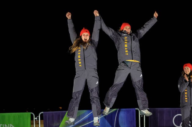 Lisa Buckwitz Neele Schuten (GER) 2nd place, Silver Medal on the podium at the Olympic Winter games, Winterspiele,Spiele, Summer games Milano-Cortina 2026, Bobsleigh 2-woman Heat 4 Final on February 21, 2026 at Cortina Sliding Center in Cortina d Ampezzo, Italy  Copyright: xLucianoxMariaxBisi IPAxSportx xipa-agency.netx xx IPA_71842045 IPA_Agency_IPA71842045