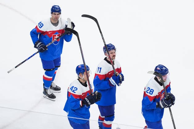 2026 Milano-Cortina Winter Olympics MILAN, ITALY - FEBRUARY 21: Players of Slovakia react after losing the Ice hockey, Eishockey bronze medal match between Slovakia and Finland at the Milan Santagiulia Ice Hockey Arena at the 2026 Milano-Cortina Winter Olympics in Milan, Italy on February 21, 2026. Cemal Yurttas Anadolu Milan Italy. Editorial use only. Please get in touch for any other usage.  Copyright: x2026xAnadoluxCemalxYurttasx