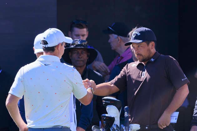 February 21, 2026, Pacific Palisades, California, USA: Rory McIlroy and Xander Schauffele shake hands during Round 3 of the 2026 Genesis Invitational Golf Tournament on Saturday February 21, 2026 at the Riviera Country Club in Pacific Palisades, California. ARIANA RUIZ PI The 2026 Genesis Invitational - Round 3  - ZUMAp124 20260221_zaa_p124_027 Copyright: xArianaxRuizx