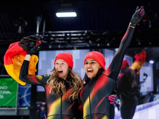 OLYMPICS - Winter Olympic Games, Olympische Spiele, Olympia, OS Milano Cortina 2026 CORTINA D AMPEZZO,ITALY,21.FEB.26 - OLYMPICS, BOBSLEIGH - Winter Olympic Games Milano Cortina 2026, 2-woman, heat 3 and 4. Image shows the rejoicing of Laura Nolte and Deborah Levi (GER).  GEPAxpictures xMaticxKlansek