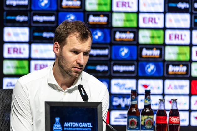 GER, BMW Top Four, Basketball BBL Pokal, semi-final, FC Bayern München Basketball BMA365 Bamberg Baskets 21 02 2026, SAP Garden, Munich, GER, BMW Top Four, Basketball BBL Pokal, semi-final, FC Bayern München Basketball BMA365 Bamberg Baskets Anton Gavel Head Coach , BMA365 Bamberg Baskets at the press conference Photo Alexander Trienitz Munich SAP Garden Bayern Germany