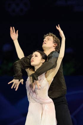 Winter Olympics - Figure skating, Eiskunstlauf Exhibition Gala Madison Chock and Evan Bates of Team United States Madison Chock and Evan Bates of Team United States perform during the Figure Skating Exhibition Gala on day fifteen of the Milano Cortina 2026 Winter Olympic Games, Olympische Spiele, Olympia, OS at Milano Ice Skating Arena on February 21, 2026 in Milan, Italy. Photo by Alexis Jumeau ABACAPRESS.COM Milan Italy  Copyright: xJumeauxAlexis ABACAx