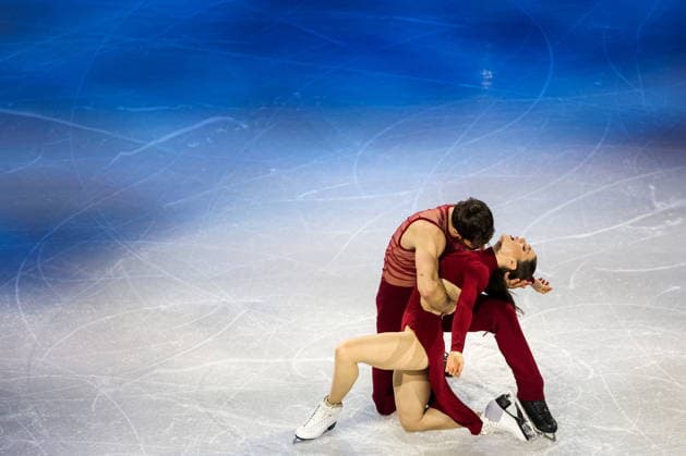 ITALY, MILAN - FEBRUARY 21, 2026: Ice dancers Laurence Fournier Beaudry and Guillaume Cizeron of France perform during the Figure skating, Eiskunstlauf exhibition gala at the 2026 Winter Olympic Games, Olympische Spiele, Olympia, OS at Milano Ice Skating Arena. Peter Kovalev TASS  89066314
