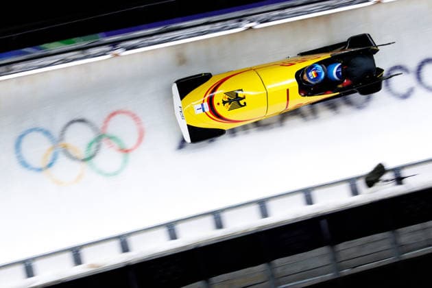 OLYMPICS - Winter Olympic Games, Olympische Spiele, Olympia, OS Milano Cortina 2026 CORTINA D AMPEZZO,ITALY,21.FEB.26 - OLYMPICS, BOBSLEIGH - Winter Olympic Games Milano Cortina 2026, 2-woman, heat 3 and 4, medal ceremony. Image shows Laura Nolte and Deborah Levi (GER).  GEPAxpictures xMaticxKlansek