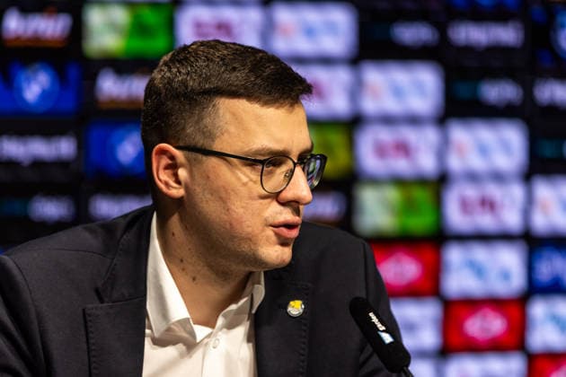 GER, BMW Top Four, Basketball BBL Pokal, semi-final, ALBA Berlin EWE Baskets Oldenburg 21 02 2026, SAP Garden, Munich, GER, BMW Top Four, Basketball BBL Pokal, semi-final, ALBA Berlin EWE Baskets Oldenburg Lazar Spasic Lazar Spasic Coach EWE Baskets Oldenburg at the press conference Photo Alexander Trienitz Munich SAP Garden Bayern Germany