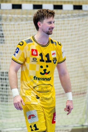 Krefeld, 21 02 2026, Handball, Gentlemen, 2 Bundesliga, 20 Matchday, 2025 2026 HSG Krefeld Lower Rhine TV 05 07 Hüttenberg Lucas Schneider HSG Krefeld Lower Rhine, 11 Krefeld Glockenspitzhalle NRW Germany