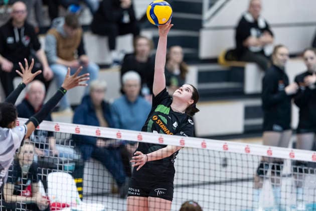 1 Volleyball Bundesliga Women Schwarz Weiss Erfurt vs Ladies in Black Aachen Erfurt 21 02 2026 Celine Jebens 1 Ladies in Black Aachen vs Alianza Darley 14 Schwarz Weiss Erfurt 1 Volleyball Bundesliga Women Schwarz Weiss Erfurt vs Ladies in Black Aachen Riethsporthalle Erfurt 21 02 2026 Copyright: xBEAUTIFULxSPORTS Duehringx
