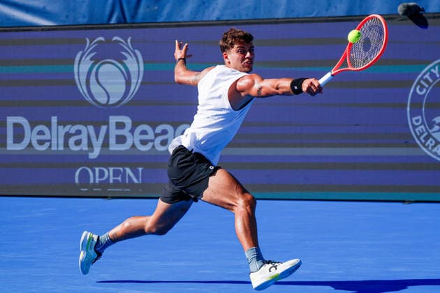 DELRAY BEACH, FL - FEBRUARY 21: Flavio Cobolli (ITA) in action during his Semi Final match against Sebastian Korda (USA) at the Delray Beach Open on February 21, 2026, at Delray Beach Stadium & Tennis Center in Delray Beach, Florida.(Photo by Chris Arjoon Icon Sportswire). TENNIS: FEB 21 Delray Beach Open EDITORIAL USE ONLY Icon2602210010007