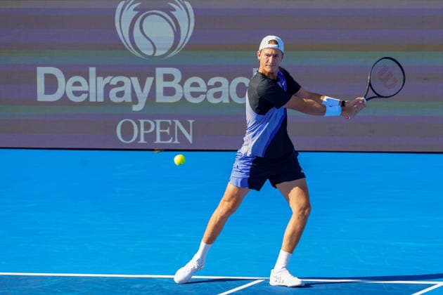 DELRAY BEACH, FL - FEBRUARY 21: Sebastian Korda (USA) in action during his Semi Final match against Flavio Cobolli (ITA) at the Delray Beach Open on February 21, 2026, at Delray Beach Stadium & Tennis Center in Delray Beach, Florida.(Photo by Chris Arjoon Icon Sportswire). TENNIS: FEB 21 Delray Beach Open EDITORIAL USE ONLY Icon2602210010008