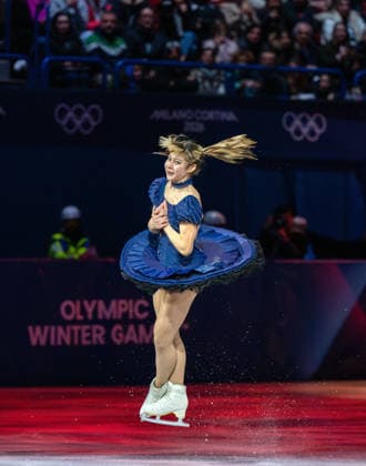 February 21, 2026, Milan, Lombardy, Italy: Team America s ALYSA LIU perform at the Figure skating, Eiskunstlauf Exhibition Gala at the Milano Cortina 2026 Winter Olympics. Milan Italy - ZUMAh234 20260221_oly_h234_005 Copyright: xMarkxEdwardxHarrisx