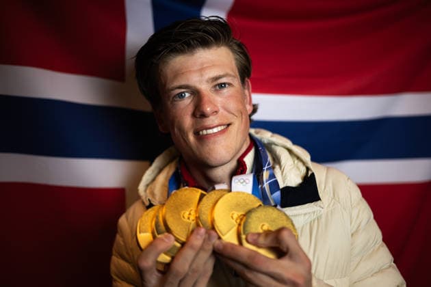 260221 Johannes Hosflot Klaebo of Norway poses for a portrait with his six Olympic gold medals after winning all cross-country skiing disciplines during day 15 of the 2026 Winter Olympics, on February 21, 2026, in Val di Fiemme. Photo: Maxim ThorÃ BILDBYRAN kod MT MT1002 skidor cross-country skiing langrenn Olympic Games, Olympische Spiele, Olympia, OS olympics winter olympics os ol olympiska spel vinter-os olympiske leker milano cortina 2026 milan cortina 2026 milano cortina 2026 olympic games milano cortina 2026 winter olympic games milano cortina-os milano cortina-ol vinter-ol 16 bbeng norge porträtt guld gold *** 260221 Johannes Hosflot Klaebo of Norway poses for a portrait with his six Olympic gold medals after winning all cross country skiing disciplines during day 15 of the 2026 Winter Olympics, on February 21, 2026, in Val di Fiemme Photo Maxim ThorÃ BILDBYRAN code MT MT1002 skiing cross country skiing cross country olympic games olympics winter olympics os ol olympic games winter os olympic games milano cortina 2026 milan cortina 2026 milano cortina 2026 olympic games milano cortina 2026 winter olympic games milano cortina os milano cortina ol winter ol 16 bbeng norway portrait gold gold  Copyright: MAXIMxTHORE BB260221MT181