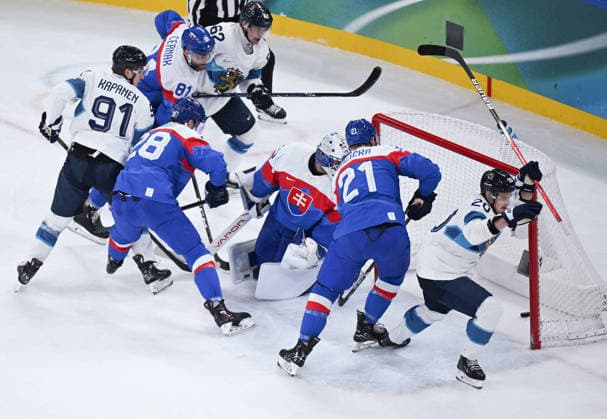 260221 -- MILAN, Feb. 21, 2026 -- Sebastian Aho 1st R of Finland scores during the Ice hockey, Eishockey men s bronze medal game between Slovakia and Finland at the Milan-Cortina 2026 Olympic Winter games, Winterspiele,Spiele, Summer games in Milan, Italy, Feb. 21, 2026. MICO2026ITALY-MILAN-OLYMPIC WINTER GAMES-ICE HOCKEY-MEN-BRONZE MEDAL GAME-SVK VS FIN ZhangxHaofu  (MICO2026)ITALY-MILAN-OLYMPIC WINTER GAMES-ICE HOCKEY-MEN-BRONZE MEDAL GAME-SVK VS FIN IMAGO ZhangxHaofu  imago images 0848249580
