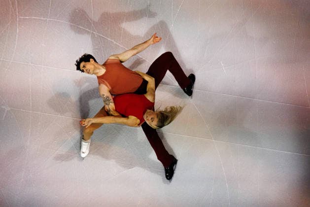(260222) -- MILAN, Feb. 22, 2026 -- Piper Gilles (bottom) Paul Poirier of Canada perform during the gala exhibition of Figure skating, Eiskunstlauf at the Milan-Cortina 2026 Olympic Winter games, Winterspiele,Spiele, Summer games in Milan, Italy, Feb. 21, 2026. ) (MICO2026)ITALY-MILAN-OLYMPIC WINTER GAMES-FIGURE SKATING-GALA ChenxYichen 