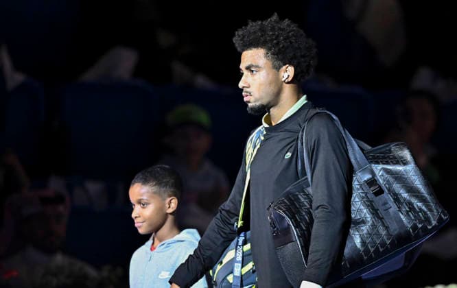 ATP, Tennis Herren Qatar Exxonmobil Open-final Arthur Fils of France arrives to play the menÕs singles final match against Carlos Alcaraz of Spain at the ATP Qatar ExxonMobil Open 2026 tennis tournament at the Khalifa International Tennis Complex in Doha, Qatar, on February 21, 2026. DOHA Qatar Copyright: xNOUSHADx