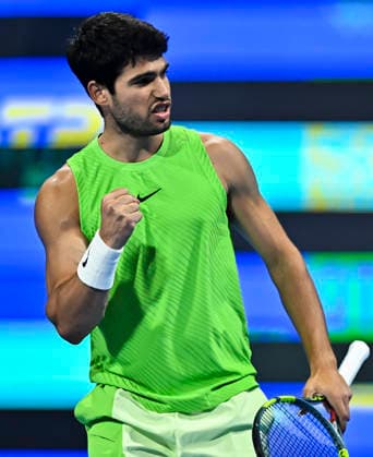 ATP, Tennis Herren Qatar Exxonmobil Open-final Carlos Alcaraz of Spain competes against Arthur Fils of France in the final at the ATP men s Qatar ExxonMobil Open 2026 tennis tournament at the Khalifa International Tennis Complex in Doha, Qatar, on February 21, 2026. DOHA Qatar Copyright: xNOUSHADx