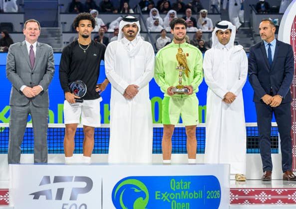 ATP, Tennis Herren Qatar Exxonmobil Open-final (L to R) Runner-up Arthur Fils of France, Sheikh Joaan Bin Hamad Al Thani, President of Olympic Council of Asia and Qatar Olympic Committee, Champion Carlos Alcaraz of Spain and Nasser Al-Khelaifi, Qatar Tennis Federation President and Paris Saint-Germain chairman during the awarding ceremony after the men s singles final match at the ATP Qatar Exxonmobil Open 2026 tennis tournament at the Khalifa International Tennis Complex in Doha, Qatar, on February 21, 2026. DOHA Qatar Copyright: xNOUSHADx