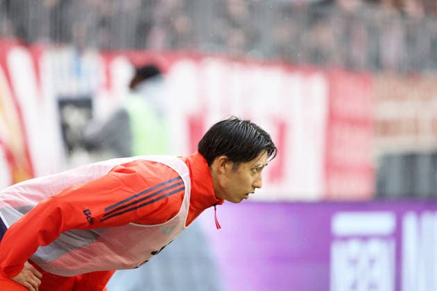 Football, Hiroki Ito out for several weeks at FC Bayern due to torn muscle fibres, archive pictures