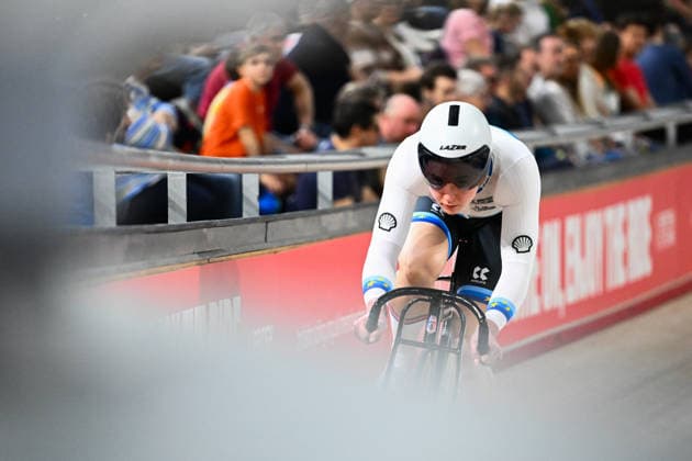 2026 British Cycling Lloyds National Track Championships Picture by Olly Hassell SWpix.com - 22 02 2026 - 2026 British Cycling Lloyds National Track Championships - National Cycling Centre, Manchester, England - Women s Sprint Qualifying - Emma Finucane (Team Inspired) Copyright: x xSWpix.comx(t axPhotographyxHubxLtd)xOllyxHassell SWpix.comx SWP-3203-0836