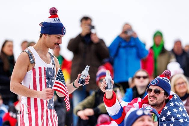 OLYMPICS - Winter Olympic Games, Olympische Spiele, Olympia, OS Milano Cortina 2026 CORTINA D AMPEZZO,ITALY,22.FEB.26 - OLYMPICS, BOBSLEIGH - Winter Olympic Games Milano Cortina 2026, 4-man, heat 3 and 4. Image shows the fans of USA.  GEPAxpictures xMaticxKlansek