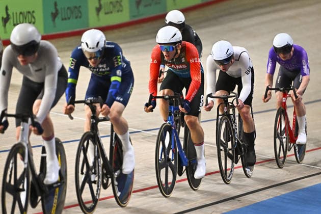 2026 British Cycling Lloyds National Track Championships Picture by Mathew Wells SWpix.com - 22 02 2026 - 2026 British Cycling Lloyds National Track Championships - National Cycling Centre, Manchester, England - Men s Points Race Qualifying Heat 1 - Oliver Wood (TEKKERZ CC) Copyright: x xSWpix.comx(t axPhotographyxHubxLtd)xMathewxWells SWpix.comx SWP-3203-0854