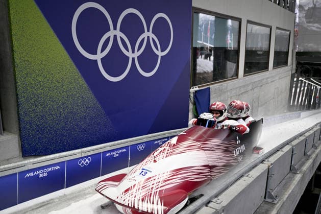 Cortina d Ampezzo, Italy, February 22th 2026. Jekabs Kalenda, Lauris Kaufmanis, Matiss Miknis, Mairis Klava of Latvia in action during the Bobsleight 4-man Heat 3 race of the Olympic Winter games, Winterspiele,Spiele, Summer games 2026 in Cortina d Ampezzo, Italy. (Photo by Igor Kupljenik Sports Press Photo)  Copyright: xIgorxKupljenikx xSPPx Sportspressphoto_SPR96132