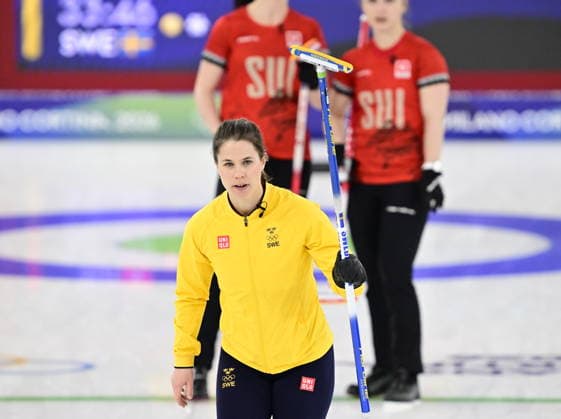 CORTINA, ITALY 20260222 Agnes Knochenhauer, Sara McManus of team Hasselborg during the women s final match between Switzerland and Sweden in the Olympic curling in Cortina. *** The image is included in the SPORTS PACKAGE. For others PAYMENT IMAGE *** CORTINA ITALY x10030x *** CORTINA, ITALY 20260222 Agnes Knochenhauer, Sara McManus of team Hasselborg during the women s final match between Switzerland and Sweden in the Olympic curling in Cortina The image is included in the SPORTS PACKAGE For others PAYMENT IMAGE CORTINA ITALY x10030x  Copyright: xJonasxEkströmer TTx OLYMPICS 2026 CURLING WOMEN FINAL SWITZERLAND-SWEDER