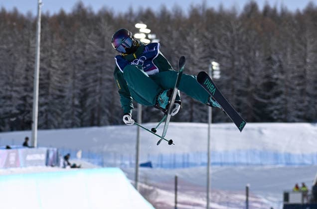 2026 WINTER Olympic Games, Olympische Spiele, Olympia, OS Indra Brown of Australia during the first run of the Women™s Freeski Halfpipe final at Livigno Snow Park, on day 16 of the 2026 Milano Cortina Winter Olympic Games in Italy, Sunday, February 22, 2026. ( NO ARCHIVING LIVIGNO SONDRIO ITALY  Copyright: xDANxHIMBRECHTSx 20260222164490530603