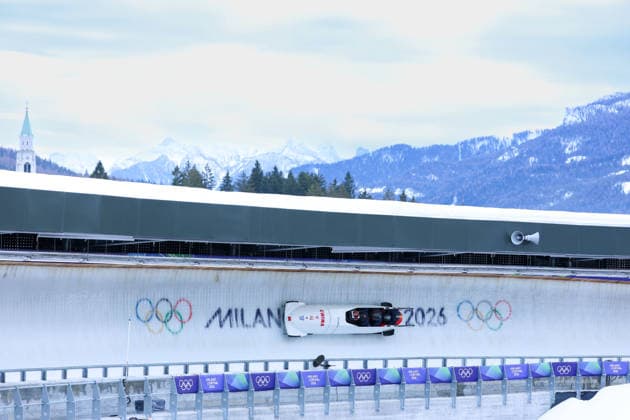 Olympische Winterspiele Milano Cortina 2026 Bob Viererbob Männer am 22.02.2026 im Cortina Sliding Centre in Cortina d™Ampezzo Chunjian Li Maoyuan Jiang Jielong Ye Yunda Ding ( China ) *** Olympic Winter Games Milano Cortina 2026 Bobsleigh 4-man on 22 02 2026 at the Cortina Sliding Center in Cortina d™Ampezzo Chunjian Li Maoyuan Jiang Jielong Ye Yunda Ding China xMSx