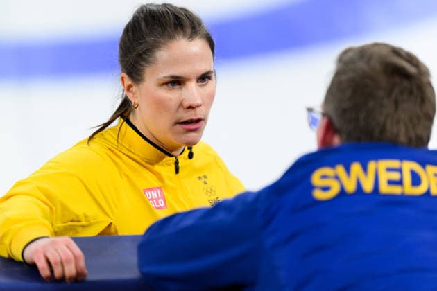 260222 Anna Hasselborg and Coach Kristian Lindström of Sweden competes in a women s gold medal curling match between Switzerland and Sweden during day 16 of the 2026 Winter Olympics on February 22, 2026 in Cortina. Photo: Jon Olav Nesvold BILDBYRAN COP 217 JE0130 curling Olympic Games, Olympische Spiele, Olympia, OS olympics winter olympics os ol olympiska spel vinter-os olympiske leker milano cortina 2026 milan cortina 2026 milano cortina 2026 olympic games milano cortina 2026 winter olympic games milano cortina-os milano cortina-ol vinter-ol 16 bbeng schweiz sveits sweden sverige dam *** 260222 Anna Hasselborg and Coach Kristian Lindström of Sweden competes in a women s gold medal curling match between Switzerland and Sweden during day 16 of the 2026 Winter Olympics on February 22, 2026 in Cortina Photo Jon Olav Nesvold BILDBYRAN COP 217 JE0130 curling olympic games olympics winter olympics os ol olympiska spel vinter os olympiske leker milano cortina 2026 milan cortina 2026 milano cortina 2026 olympic games milano cortina 2026 winter olympic games milano cortina os milano cortina ol vinter ol 16 bbeng schweiz sveits sweden sverige dam  Copyright: JONxOLAVxNESVOLD BB260222JE025