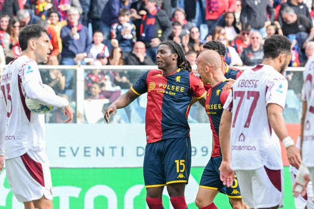 GenoaÕs Brooke Norton-Cuffy celebrates after scoring a goal for his team during the Serie A soccer match between Genoa and Torino at the Luigi Ferraris Stadium in Genoa, Italy - Sunday, February 22, 2026. - Soccer .  Copyright: xTanoxPecoraro LaPressex