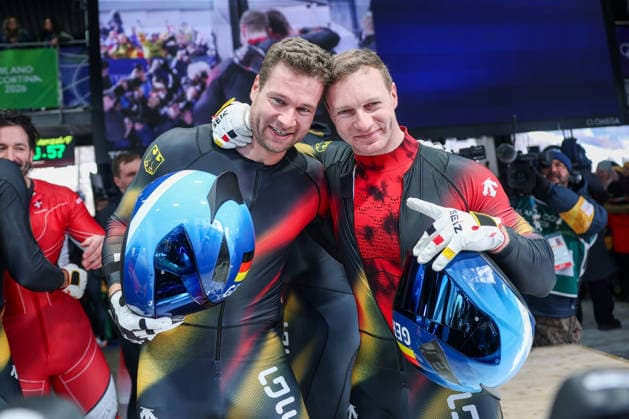 Olympische Winterspiele Milano Cortina 2026 Bob Viererbob Männer am 22.02.2026 im Cortina Sliding Centre in Cortina d™Ampezzo Johannes Lochner Thorsten Margis Jorn Wenzel Georg Fleischhauer ( Deutschland ) gewinnen die Gold Medaille *** Olympic Winter Games Milano Cortina 2026 Bobsleigh 4-man on 22 02 2026 at the Cortina Sliding Centre in Cortina d™Ampezzo Johannes Lochner Thorsten Margis Jorn Wenzel Georg Fleischhauer Germany win the gold medal xMSx