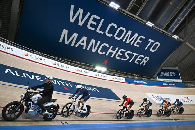 2026 British Cycling Lloyds National Track Championships Picture by Mathew Wells SWpix.com - 22 02 2026 - 2026 British Cycling Lloyds National Track Championships - National Cycling Centre, Manchester, England - Men s Keirin First Round Repechages - Marcus Hiley (Team Inspired), Jack Horley (ESV Manchester), Niall Monks (Glasgow Track Racing Club), Jack Pearson (BCC Race Team), Tom White (SES Racing) Copyright: x xSWpix.comx(t axPhotographyxHubxLtd)xMathewxWells SWpix.comx SWP-3203-0922